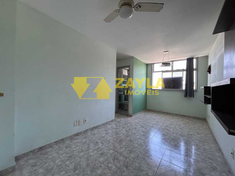 Conheça 06 do imóvel - EXCELENTE OPORTUNIDADE EM VICENTE DE CARVALHO !! CONDOMÍNIO COM INFRAESTRUTURA, 2 QTS, 1 VAGA , DE FRENTE PARA O BRT E METRO, PRÓXIMO AO CARIOCA SHOPPING! MARQUE SUA VISITA! - APC00684 - 6 06 - 6