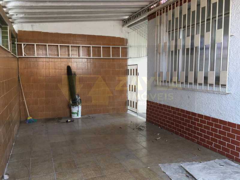 Conheça foto1 do imóvel - Casa linear com 3 quartos quintal e vaga de garagem a venda em Vista Alegre RJ - Próx. São Félix - CA00643 - 1 foto1 - 1