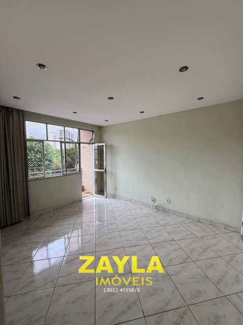 Conheça WhatsApp Image 2026-01-21 at 1 do imóvel - Ótima oportunidade no Bairro Araujo!! Apartamento de 2 qts, sala,banheiro, cozinha, área de serviço, dependencia revertida em Closet, varanda e uma Vaga!! Agende sua Visita!! - AP01395 - 15 WhatsApp Image 2026-01-21 at 1 - 15