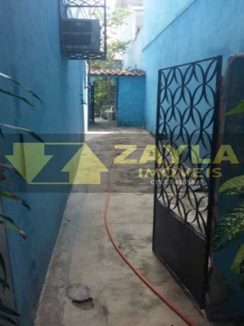 Conheça foto4 do imóvel - Casa duplex 3 quartos varanda e 3 vagas de garagem a venda em Vista Alegre RJ - CA00319 - 4 foto4 - 4