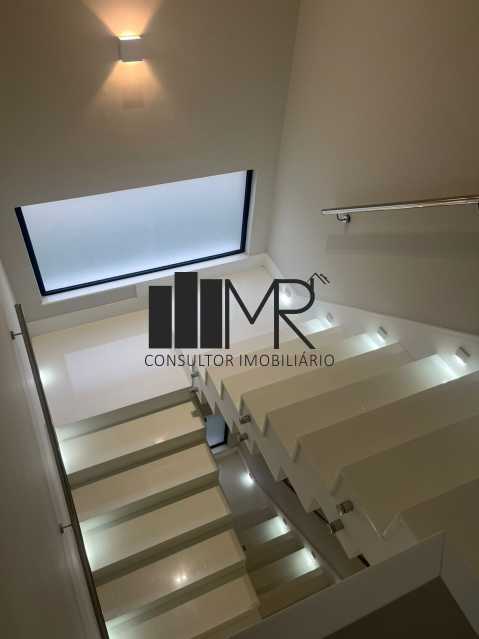 Conheça 13 do imóvel - Casa Térrea à Venda - 5 suítes - Barra da Tijuca - 450 m² com Piscina, Sauna e Churrasqueira - An31574 - 13 13 - 13