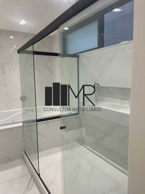Conheça 16 do imóvel - Casa Térrea à Venda - 5 suítes - Barra da Tijuca - 450 m² com Piscina, Sauna e Churrasqueira - An31574 - 16 16 - 16