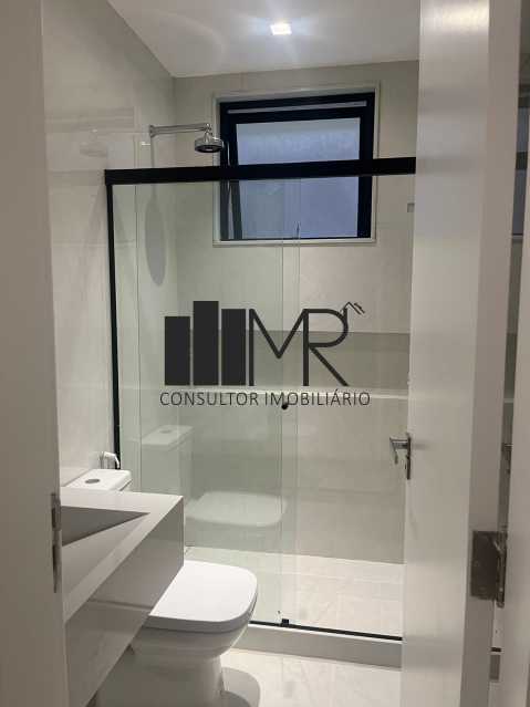 Conheça 18 do imóvel - Casa Térrea à Venda - 5 suítes - Barra da Tijuca - 450 m² com Piscina, Sauna e Churrasqueira - An31574 - 18 18 - 18