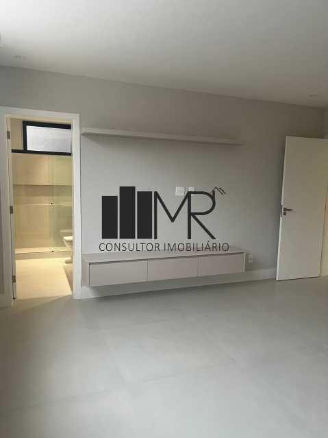 Conheça 21 do imóvel - Casa Térrea à Venda - 5 suítes - Barra da Tijuca - 450 m² com Piscina, Sauna e Churrasqueira - An31574 - 21 21 - 21