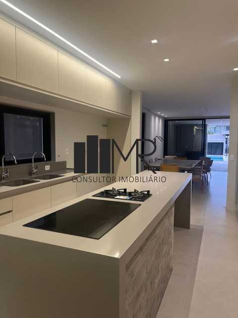 Conheça 10 do imóvel - Casa Térrea à Venda - 5 suítes - Barra da Tijuca - 450 m² com Piscina, Sauna e Churrasqueira - An31574 - 10 10 - 10