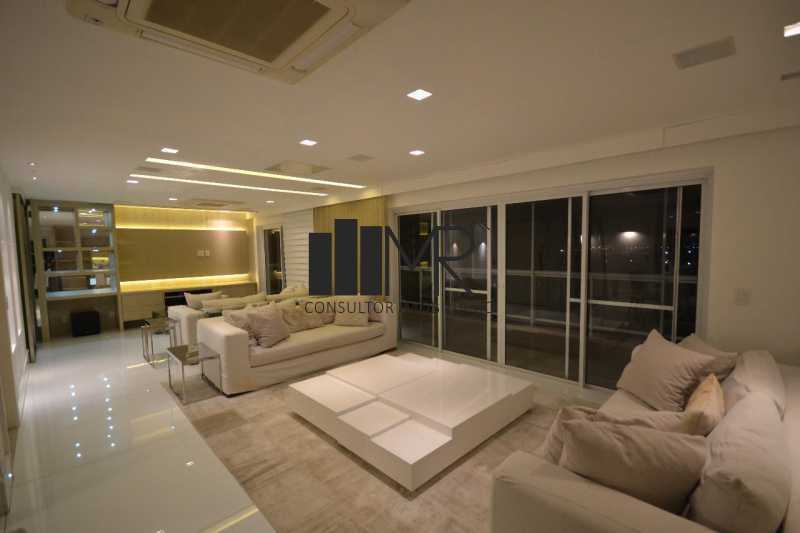 Conheça 5 do imóvel - Cobertura Duplex à Venda - 4 dormitórios (3 suítes) - Barra da Tijuca - 364 m² com Piscina e Churrasqueira Privativas - AN3167 - 5 5 - 5