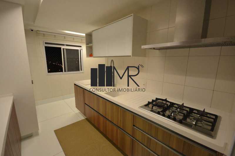 Conheça 8 do imóvel - Cobertura Duplex à Venda - 4 dormitórios (3 suítes) - Barra da Tijuca - 364 m² com Piscina e Churrasqueira Privativas - AN3167 - 8 8 - 8