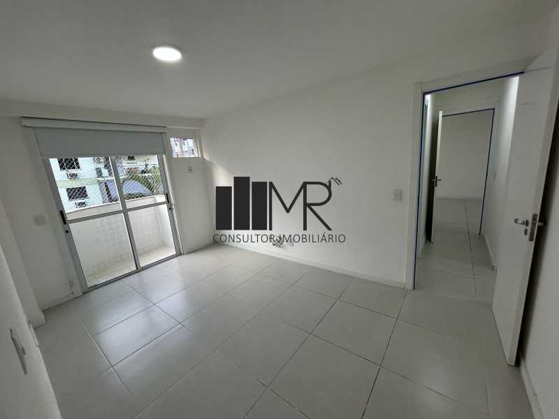 Conheça 12 do imóvel - Apartamento de Alto Padrão à Venda - 4 dormitórios (1 suíte) - Anil - 130 m² com Varanda e Sala Ampla - R457187 - 12 12 - 12