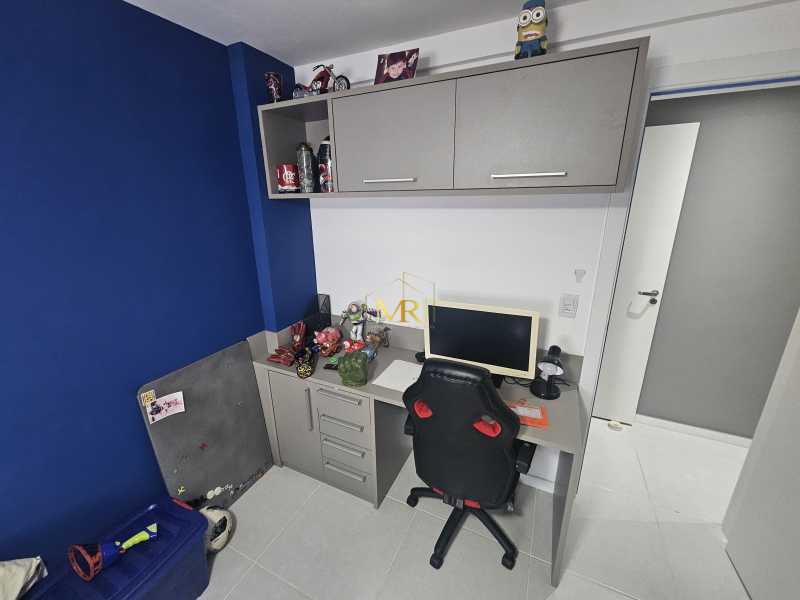 Conheça 23 do imóvel - Apartamento à Venda - 3 Dormitórios (1 Suíte) - Anil - 125 m² com Varanda, Dependência e 2 Vagas - RB100982 - 23 23 - 23