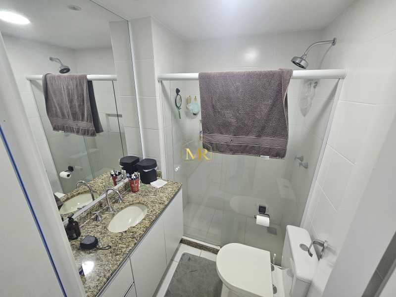 Conheça 15 do imóvel - Apartamento à Venda - 3 Dormitórios (1 Suíte) - Anil - 125 m² com Varanda, Dependência e 2 Vagas - RB100982 - 15 15 - 15