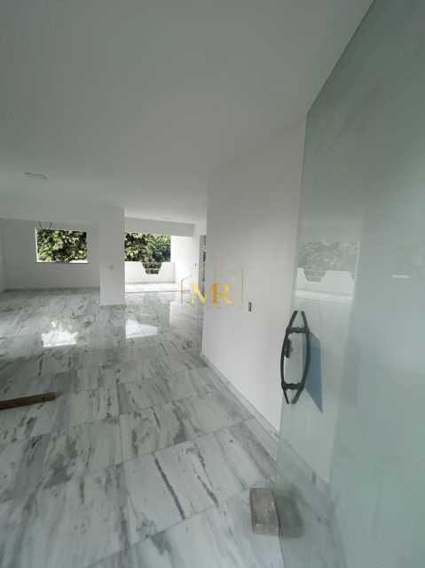 Conheça 7 do imóvel - Casa Duplex à Venda - 3 Dormitórios (2 Suítes) - Anil - 214 m² com 5 Vagas e Vista Livre no Bosque dos Esquilos - R52179 - 7 7 - 7