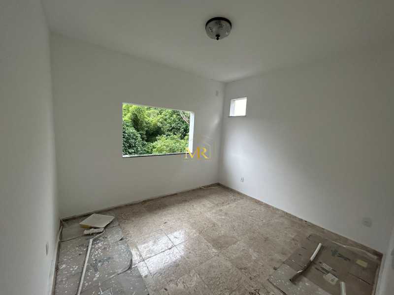 Conheça 12 do imóvel - Casa Duplex à Venda - 3 Dormitórios (2 Suítes) - Anil - 214 m² com 5 Vagas e Vista Livre no Bosque dos Esquilos - R52179 - 12 12 - 12