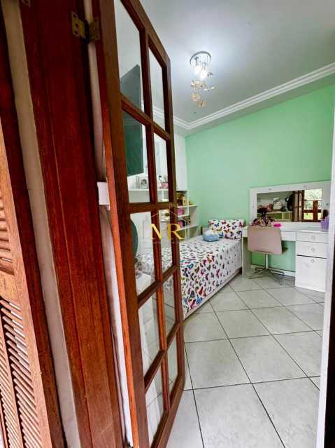 Conheça 26 do imóvel - Casa Duplex à Venda - 3 Dormitórios (1 Suíte) - Jacarepaguá - 300 m² com Sala Ampla e Vista Livre - I32147 - 26 26 - 26