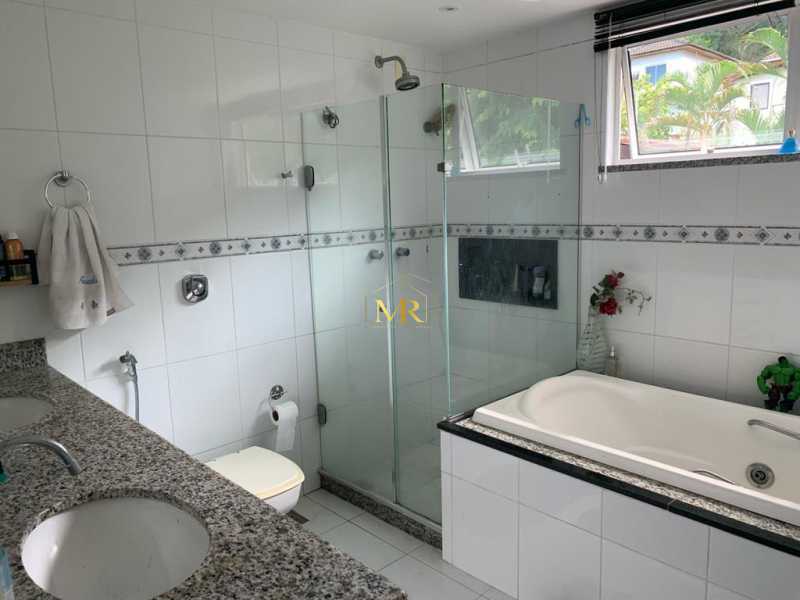 Conheça 10 do imóvel - Casa Triplex à Venda - 4 Suítes - Anil - 613 m² com Piscina, Varandão e Vista Livre - DM123 - 10 10 - 10
