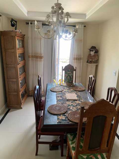 Conheça 21 do imóvel - Casa Triplex à Venda - 4 Suítes - Anil - 613 m² com Piscina, Varandão e Vista Livre - DM123 - 21 21 - 21