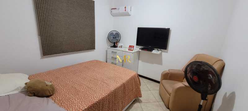Conheça 11 do imóvel - Casa Duplex à Venda - 4 Dormitórios (3 Suítes) - Anil - 216 m² com Piscina, Churrasqueira e Vista Livre no Bosque do Esquilos - DM140 - 11 11 - 11