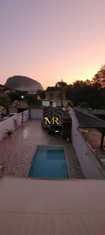 Conheça 21 do imóvel - Casa Duplex à Venda - 4 Dormitórios (3 Suítes) - Anil - 216 m² com Piscina, Churrasqueira e Vista Livre no Bosque do Esquilos - DM140 - 21 21 - 21