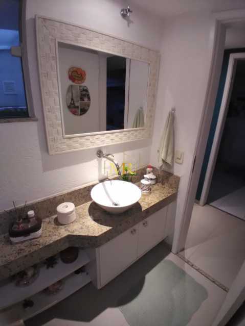 Conheça 21 do imóvel - Casa Duplex à Venda - 3 Dormitórios (1 Suíte) - Jacarepaguá - 120 m² com Varanda Gourmet e Churrasqueira - DM144 - 21 21 - 21