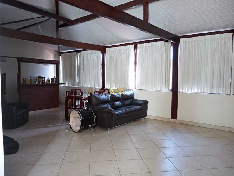 Conheça 19 do imóvel - Casa Duplex à Venda - 3 Suítes - Anil, Freguesia - 439 m² com Piscina, Espaço Gourmet e Lazer em Condomínio Fechado - DM153 - 19 19 - 19
