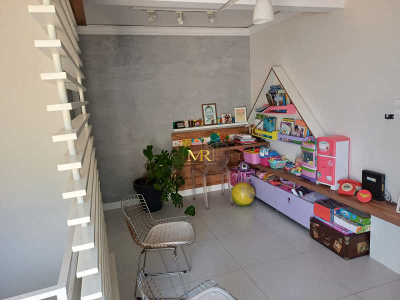 Conheça 14 do imóvel - Cobertura Duplex à Venda - 2 Dormitórios (1 Suíte) - Taquara - 126 m² com Piscina, Churrasqueira e Lazer - DM158 - 14 14 - 14