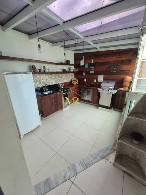Conheça WhatsApp Image 2026-10-09 at 2 do imóvel - Cobertura Duplex à Venda - 3 Quartos - Barra da Tijuca - 200 m² com Vista Livre no Lê Parc Residencial - R8907 - 17 WhatsApp Image 2026-10-09 at 2 - 17