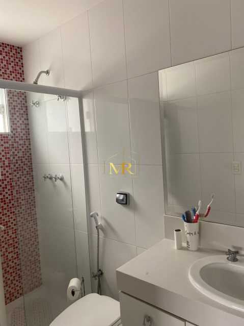Conheça 8 do imóvel - Casa Triplex à Venda - 5 Dormitórios (4 Suítes) - Riviera del Sol - 231 m² com Piscina e Área Gourmet - R003 - 8 8 - 8