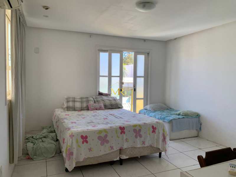 Conheça 17 do imóvel - Casa em Condomínio à Venda - 4 Dormitórios (1 Suíte) - Vargem Grande - 112 m² com Quintal no Planície do Araguaia - RG000 - 17 17 - 17
