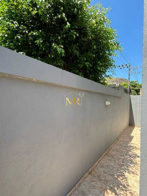 Conheça 3 do imóvel - Casa Linear à Venda em Condomínio - 3 Dormitórios (1 suíte) - Jacarepaguá - 120 m² com Quintal e Churrasqueira - G07 - 3 3 - 3