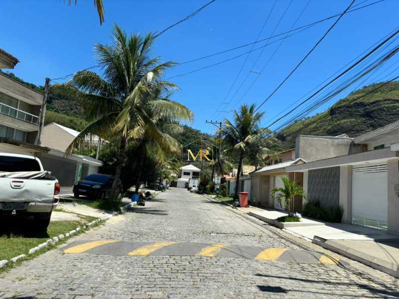 Conheça 11 do imóvel - Casa Linear à Venda em Condomínio - 3 Dormitórios (1 suíte) - Jacarepaguá - 120 m² com Quintal e Churrasqueira - G07 - 11 11 - 11