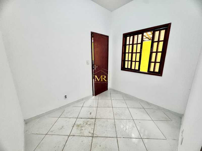 Conheça 15 Suíte Terreo do imóvel - Casa duplex à venda no Condomínio Rancho Itaúna, na Rua Lagoa Bonita, em Vargem Grande. - DM260 - 9 15 Suíte Terreo - 9