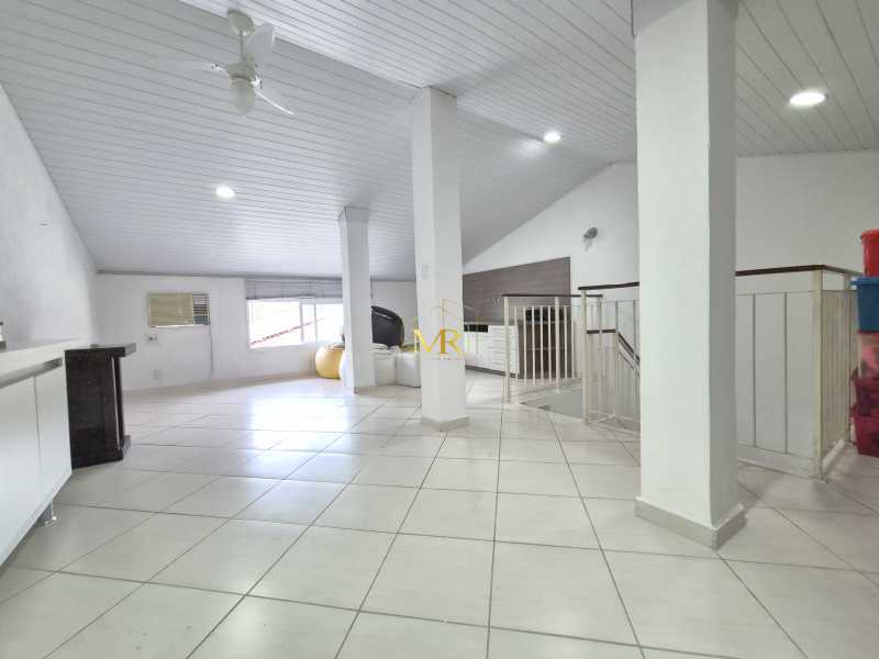 Conheça 20260929_171900 do imóvel - CASA PARA VENDA EM CONDOMÍNIO COM TOTAL INFRAESTRUTURA NA FREGUESIA - 3 QUARTOS, 1 SUÍTE - Condomínio Del Monte - DM264 - 19 20260929_171900 - 19