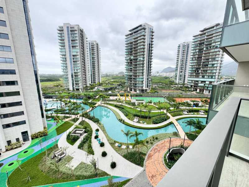 Conheça WhatsApp Image 2026-10-08 at 1 do imóvel - Apartamento à venda Avenida Ermanno Dallari, Barra da Tijuca, Rio de Janeiro - R$ 3.900.000 - M0028 - 30 WhatsApp Image 2026-10-08 at 1 - 30