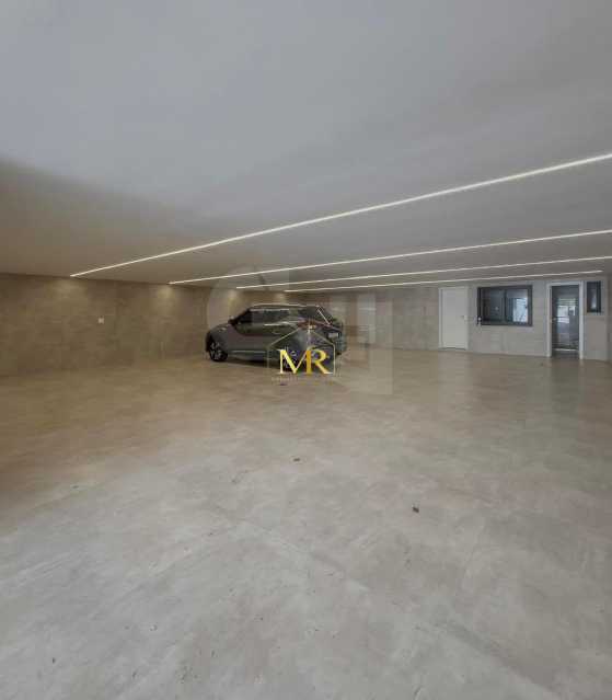 Conheça WhatsApp Image 2026-10-14 at 1 do imóvel - Casa em Condomínio à venda Rua Pedro Teixeira, Barra da Tijuca, Rio de Janeiro - R$ 13.500.000 - M0030 - 20 WhatsApp Image 2026-10-14 at 1 - 20