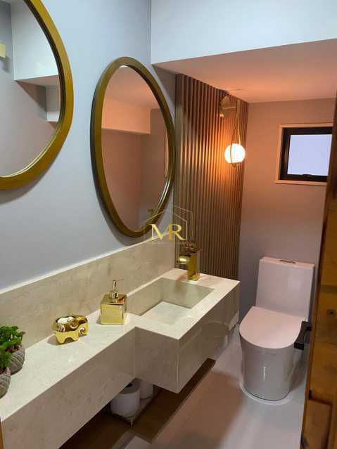 Conheça WhatsApp Image 2026-10-16 at 1 do imóvel - Casa em Condomínio à venda Estrada Vereador Alceu de Carvalho, Vargem Grande, Rio de Janeiro - R$ 4.600.000 - R0103 - 29 WhatsApp Image 2026-10-16 at 1 - 29