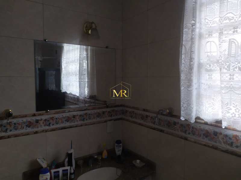 Conheça WhatsApp Image 2026-10-20 at 1 do imóvel - Casa de rua duplex 4 quartos - piscina - garagem / Residencial / Vila da Penha - DM270 - 17 WhatsApp Image 2026-10-20 at 1 - 17