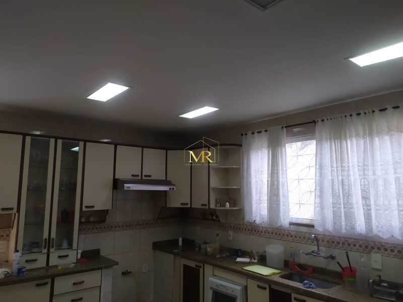 Conheça WhatsApp Image 2026-10-20 at 1 do imóvel - Casa de rua duplex 4 quartos - piscina - garagem / Residencial / Vila da Penha - DM270 - 14 WhatsApp Image 2026-10-20 at 1 - 14