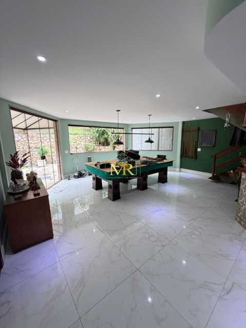 Conheça WhatsApp Image 2026-10-27 at 1 do imóvel - Casa em Condomínio à venda Rua Fritz Feigl, Freguesia (Jacarepaguá), Rio de Janeiro - R$ 2.200.000 - R0107 - 16 WhatsApp Image 2026-10-27 at 1 - 16