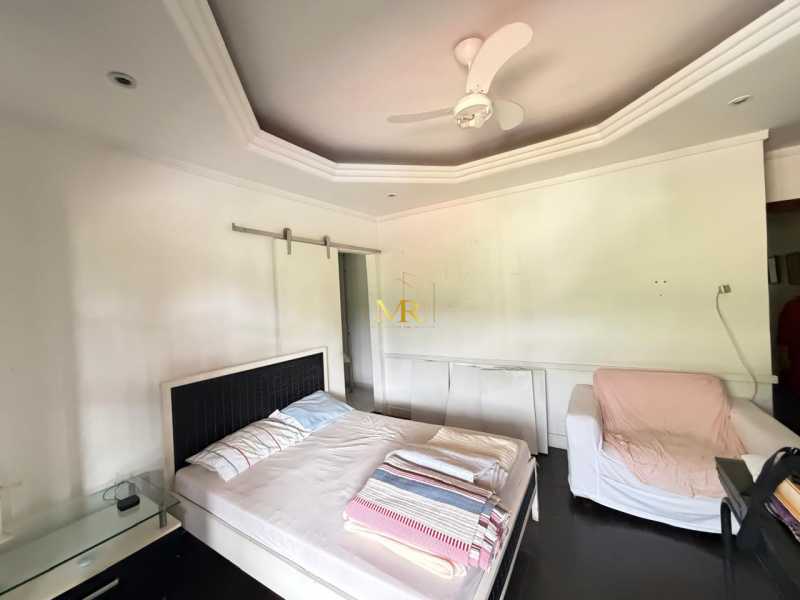 Conheça WhatsApp Image 2026-10-27 at 1 do imóvel - Casa em Condomínio à venda Rua Fritz Feigl, Freguesia (Jacarepaguá), Rio de Janeiro - R$ 2.200.000 - R0107 - 25 WhatsApp Image 2026-10-27 at 1 - 25