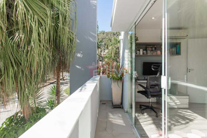 Conheça Varanda do Quarto 3 do imóvel - Casa 3 quartos à venda Pendotiba, Niterói - R$ 900.000 - 2097 - 23 Varanda do Quarto 3 - 23