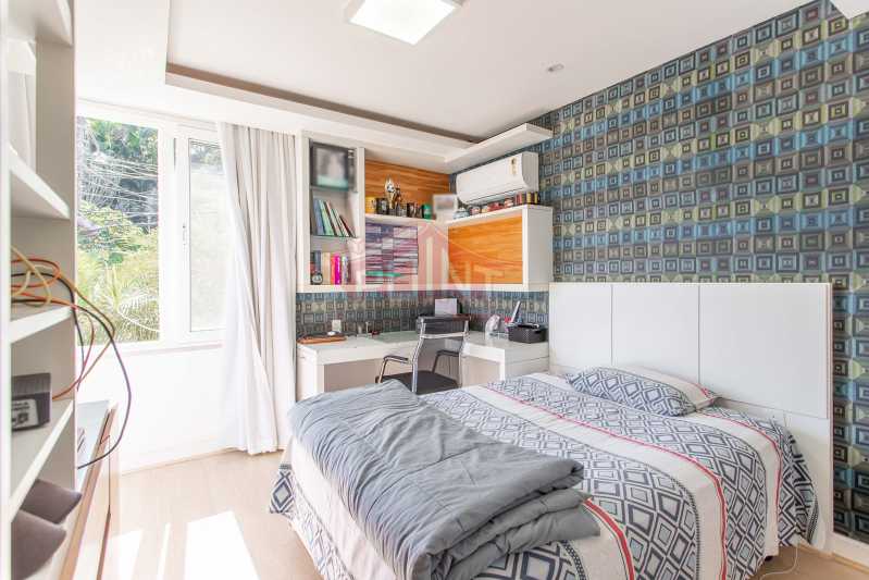 Conheça Suíte 2 1 do imóvel - Casa em Condomínio 4 quartos à venda Badu, Niterói - R$ 1.900.000 - 1323 - 15 Suíte 2 1 - 15