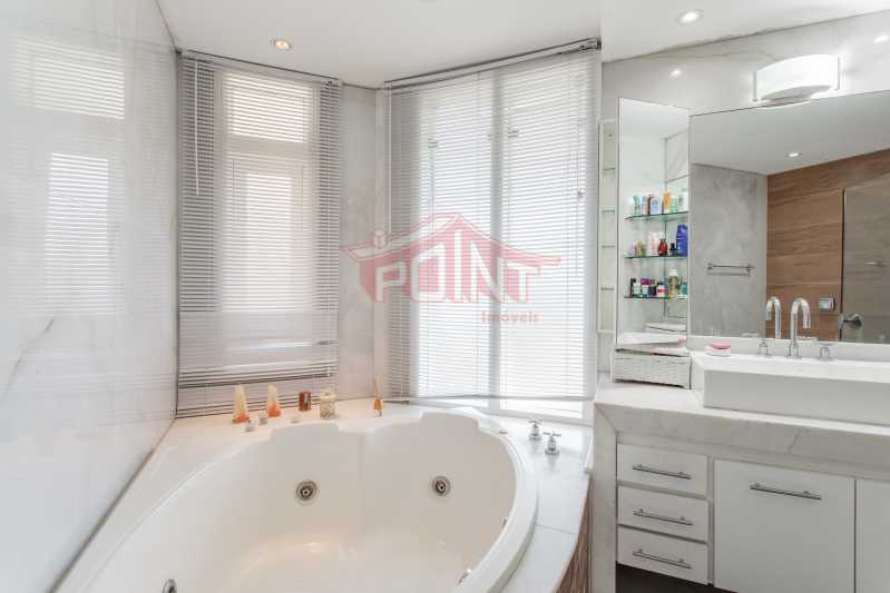 Conheça Banheiro da suíte master 1 do imóvel - Casa em Condomínio 4 quartos à venda Badu, Niterói - R$ 1.900.000 - 1323 - 18 Banheiro da suíte master 1 - 18