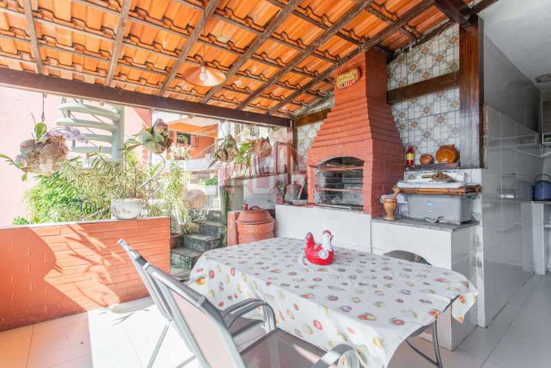 Conheça Churrasqueira 1 do imóvel - Casa em Condomínio 3 quartos à venda Pendotiba, Niterói - R$ 890.000 - 1077 - 19 Churrasqueira 1 - 19