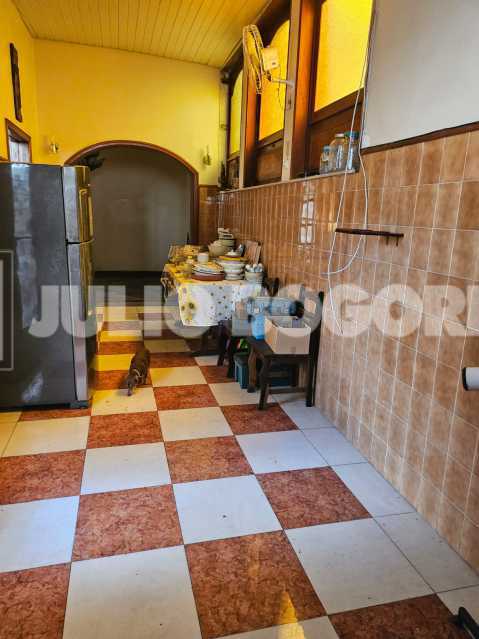 Conheça 1000728850 do imóvel - Terreno Grande Méier 1960 m com casas antigas próximo a Rua Dias da Cruz - JBM800454 - 17 1000728850 - 17