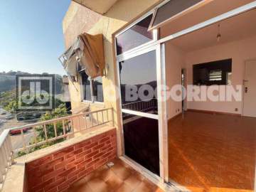 Ilha do Governador - Zumbi - VENDA - Apartamento - 2 Quartos - Varanda - Dependências - Vaga de Garagem - Julio Bogoricin - JBI29767