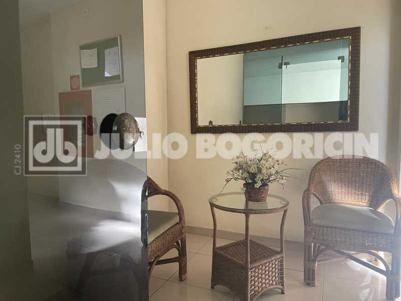 Conheça 19tauaapartamentosala2quartosc do imóvel - Ilha do Governador - Tauá - VENDA - Apartamento - 2 Quartos - Dependências - Vaga de Garagem - Julio Bogoricin - JBI200070 - 19 19tauaapartamentosala2quartosc - 19