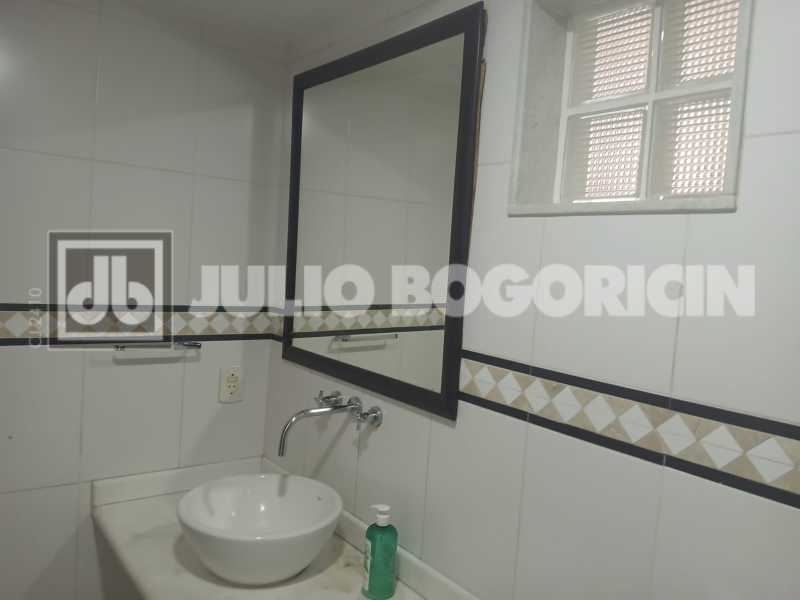 Conheça 01 16. do imóvel - Próximo Praça Saens Pena e Metrô Vazio Duplex com Terraço Estacionamento 1 veículo - JBT305257 - 21 01 16. - 21