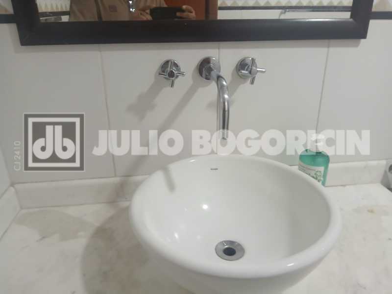 Conheça 01 25. do imóvel - Próximo Praça Saens Pena e Metrô Vazio Duplex com Terraço Estacionamento 1 veículo - JBT305257 - 28 01 25. - 28