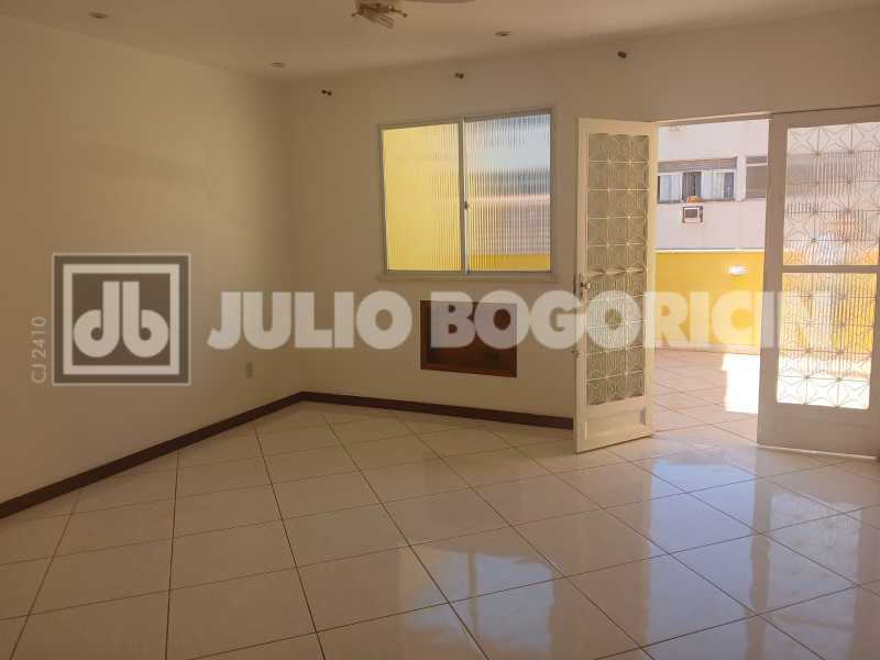 Conheça 01 30. do imóvel - Próximo Praça Saens Pena e Metrô Vazio Duplex com Terraço Estacionamento 1 veículo - JBT305257 - 18 01 30. - 18