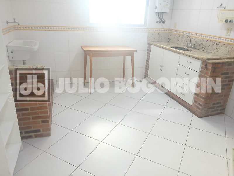 Conheça 01 32. do imóvel - Próximo Praça Saens Pena e Metrô Vazio Duplex com Terraço Estacionamento 1 veículo - JBT305257 - 32 01 32. - 32