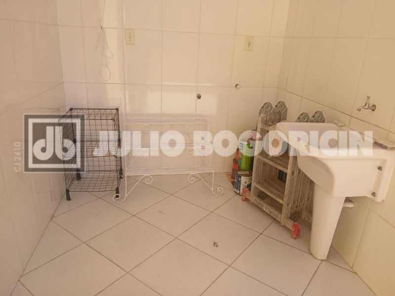 Conheça 01 34. do imóvel - Próximo Praça Saens Pena e Metrô Vazio Duplex com Terraço Estacionamento 1 veículo - JBT305257 - 34 01 34. - 34